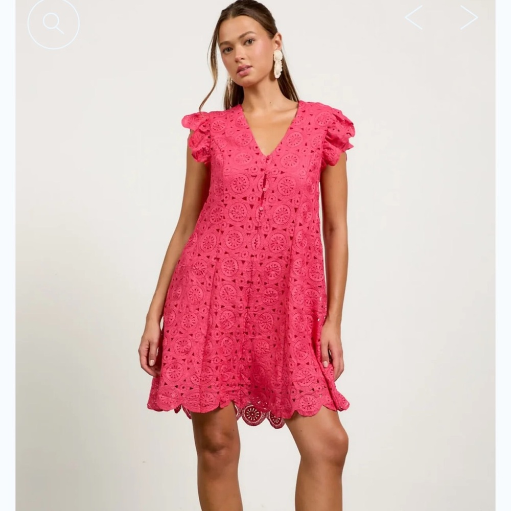 NWT Skies Are Blue Raspberry Sorbet V-Neck Flutter Sleeve Mini Dress. Size M